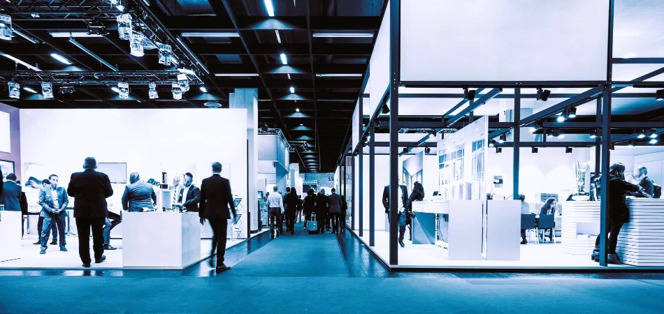 How to Pick an Exhibition Theme