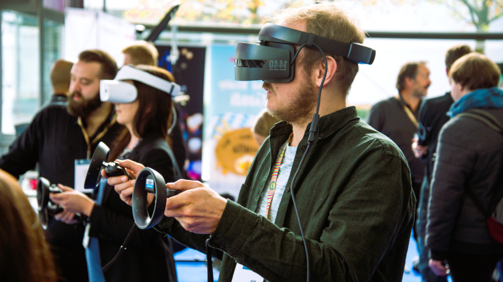 Using Virtual and Augmented Reality at Exhibitions: Opportunities and ...